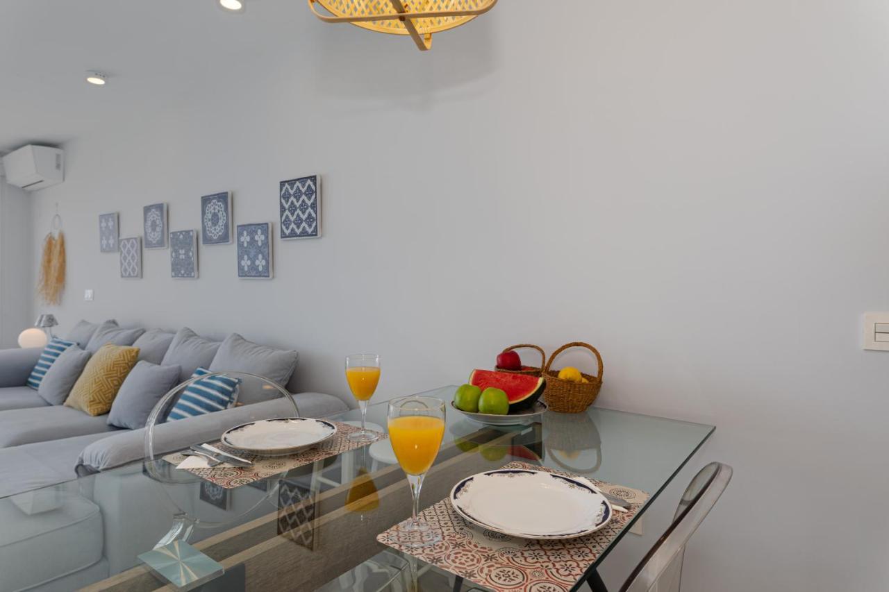 100% Seaview, 2 Minutes To The Beach And Parking Benalmadena Bagian luar foto